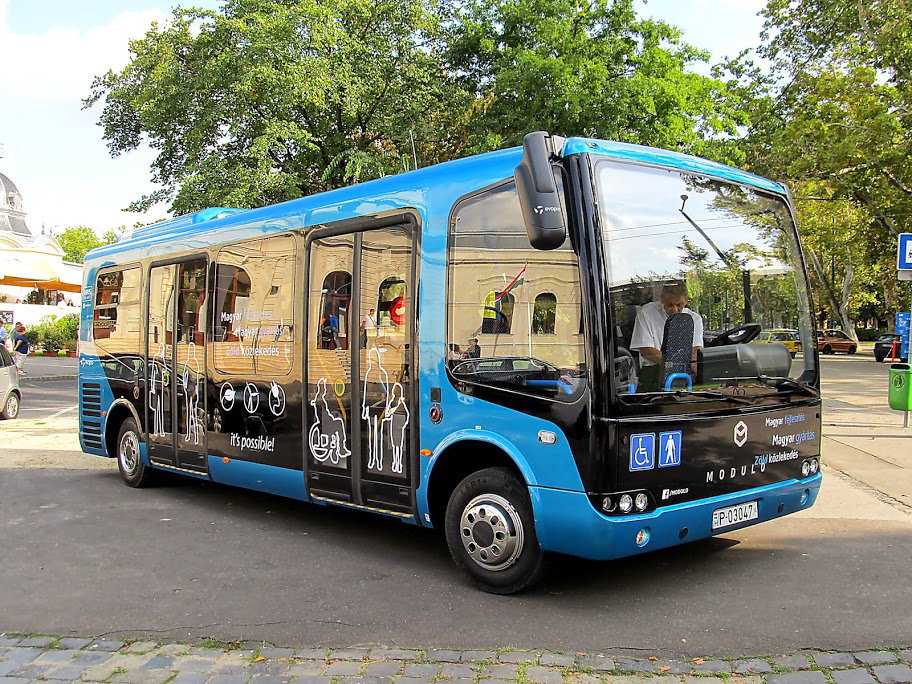 Egyről a kettőre – Modulo Medio Hybrid bemutató