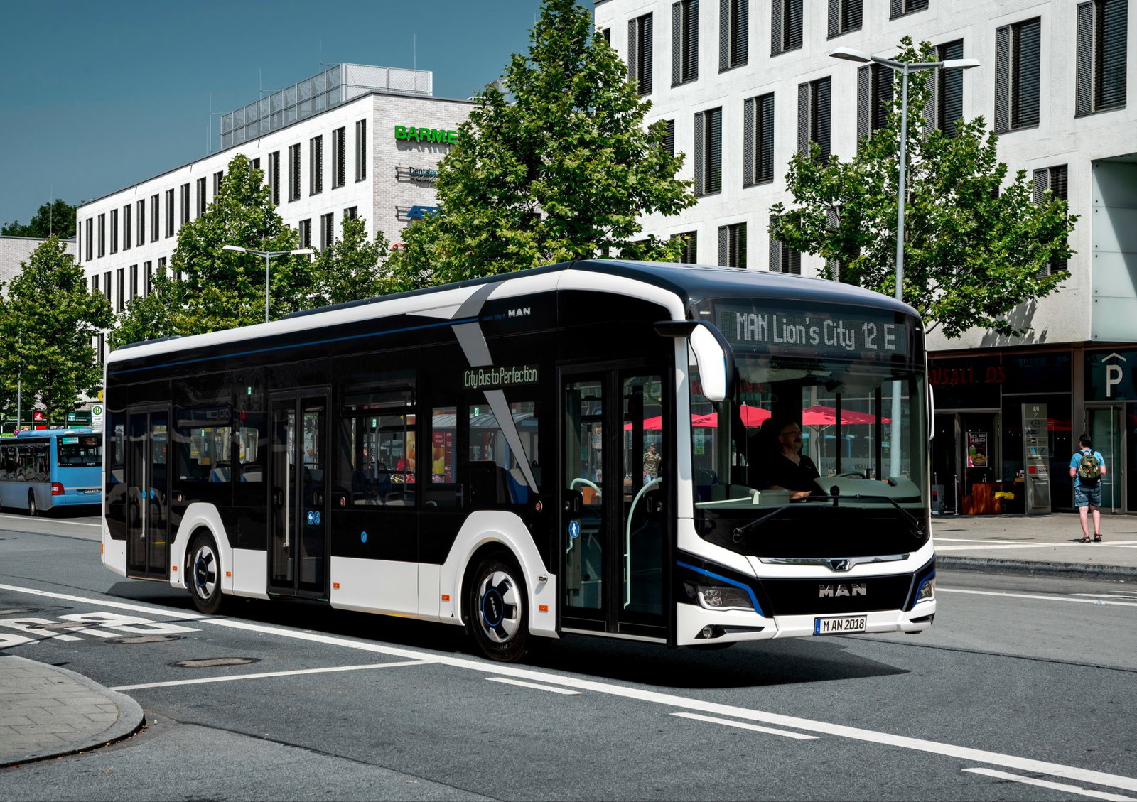 A fiaskó után újrázik a lengyel „nemzeti villanybusz” program