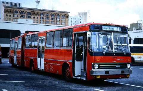 Anna babája – a meggypiros Ikarus 286-os története