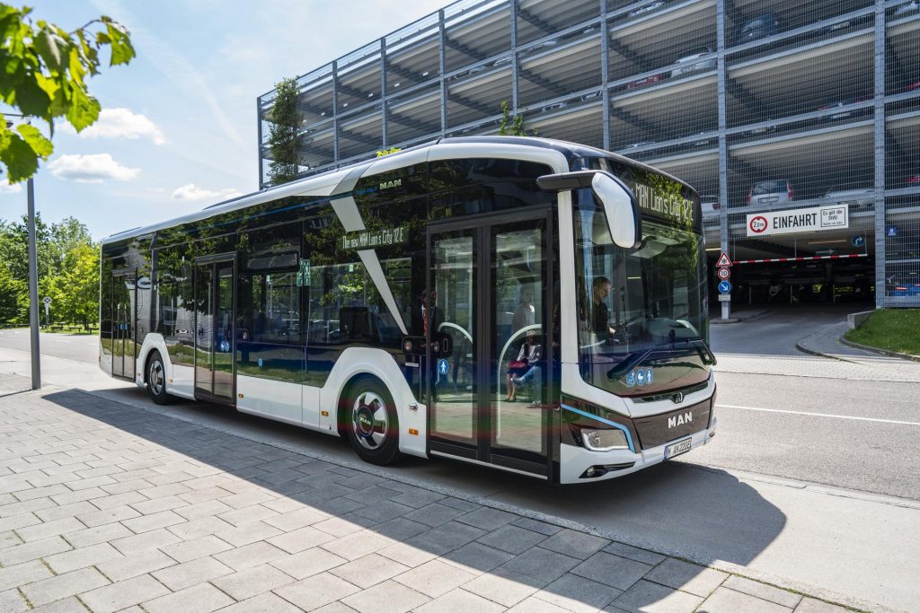 Hamburgban kezdi meg pályafutását az MAN Lion’s City E