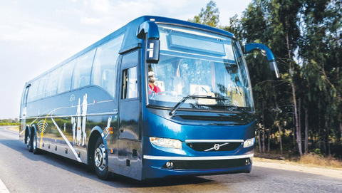 Ötvenöt új Volvo 9400-assal bővül az indiai KSRTC flottája
