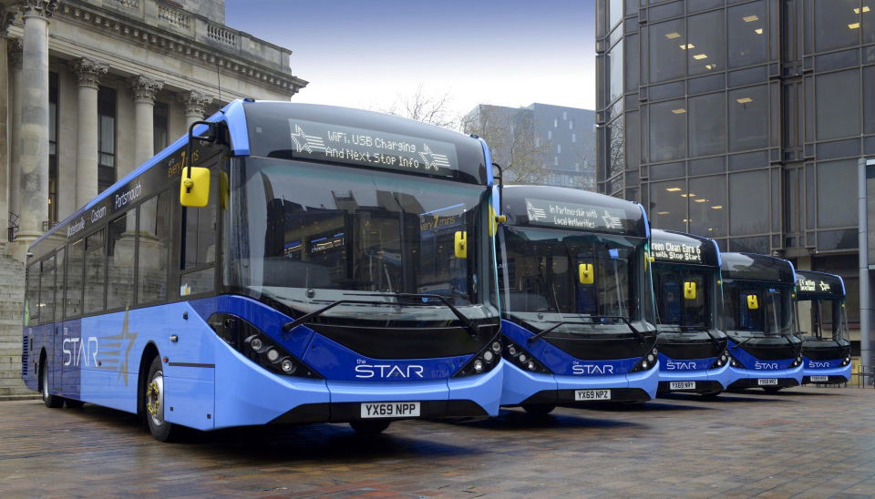 Két tucat új ADL Enviro200-assal fiatalodik Portsmouth autóbuszparkja
