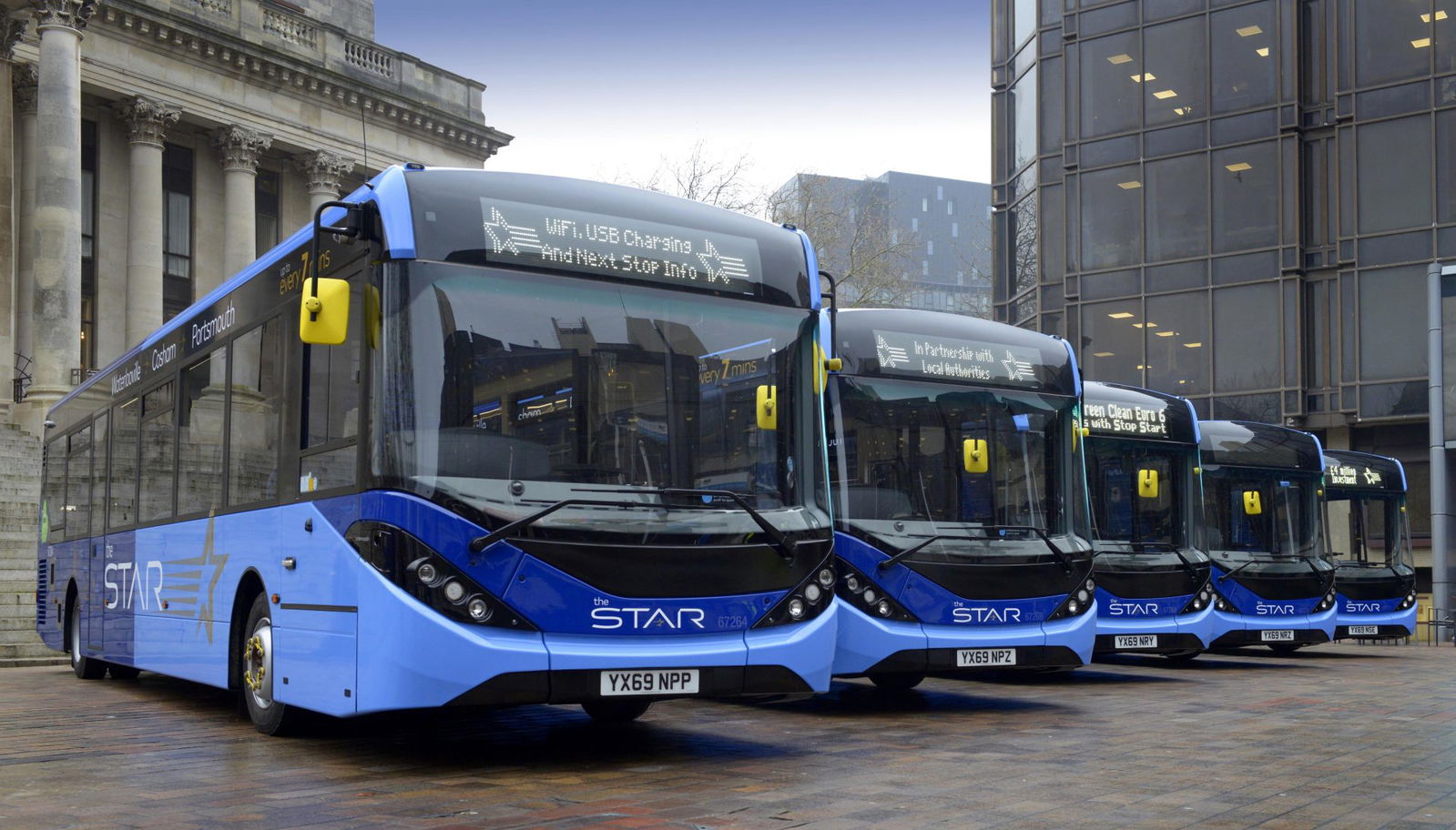 Két tucat új ADL Enviro200-assal fiatalodik Portsmouth autóbuszparkja