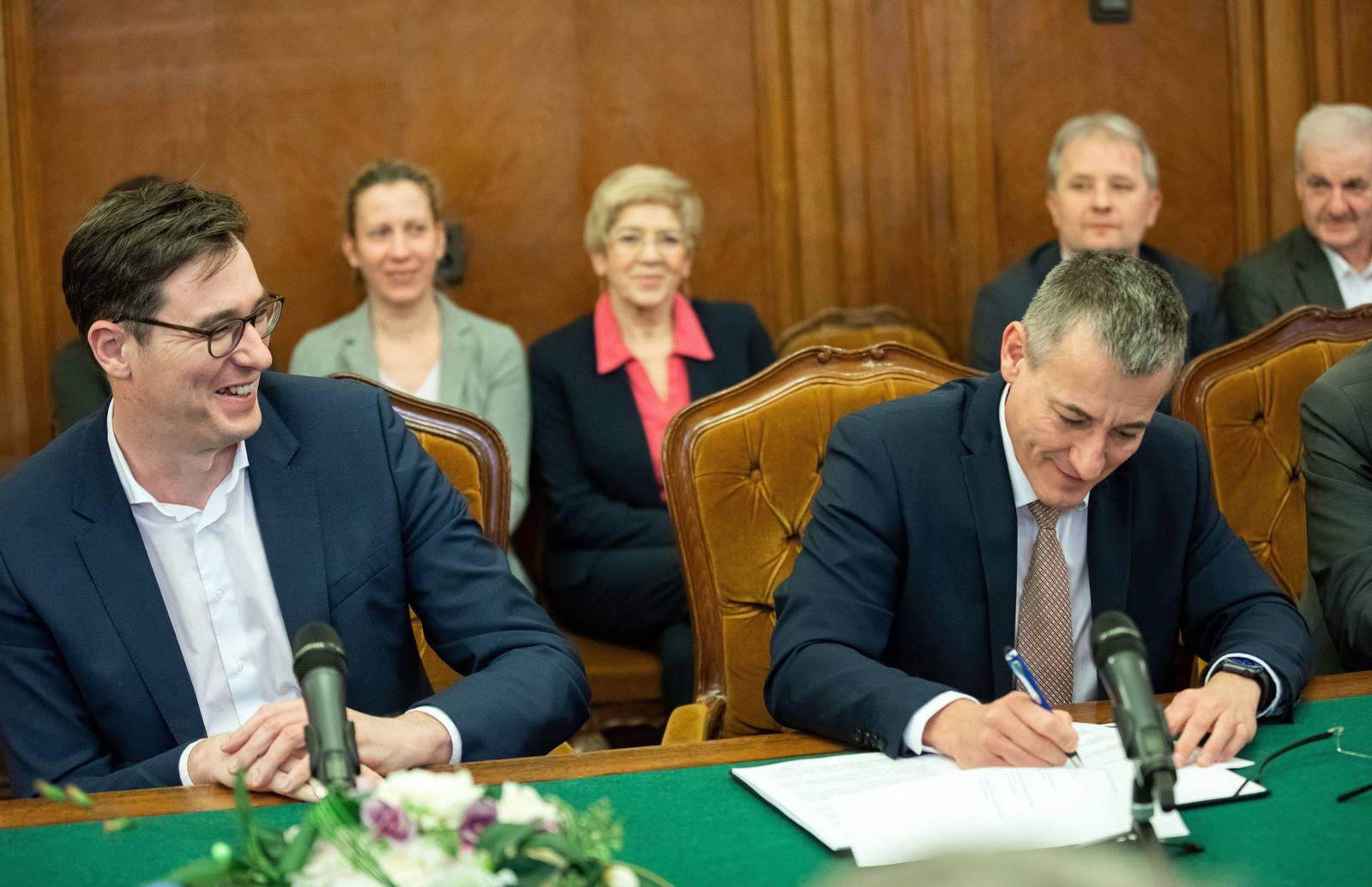 Aláírták a BKV-nál a 2020-as bérmegállapodást