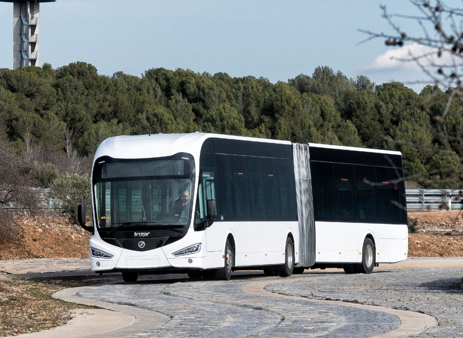 Frankfurtig nyújtózkodik tovább az Irizar