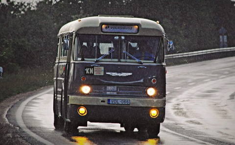 Nosztalgiabuszos kirándulásra invitál Budapesten és Szegeden a Volánbusz Zrt.