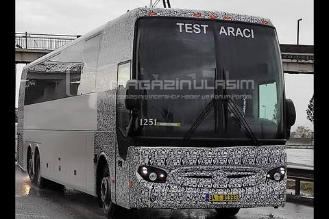 Az észak-amerikai turistabusz-piac felé kacsintgat a Mercedes-Benz?