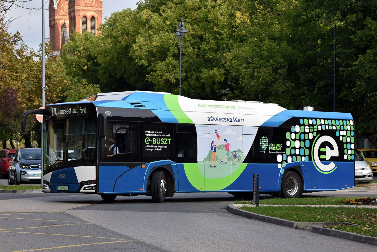 Elektromos autóbuszt tesztel Békéscsabán a Volánbusz