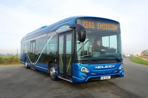 Újabb Heuliez GX 337 ELEC villanybuszokat rendelt a Keolis