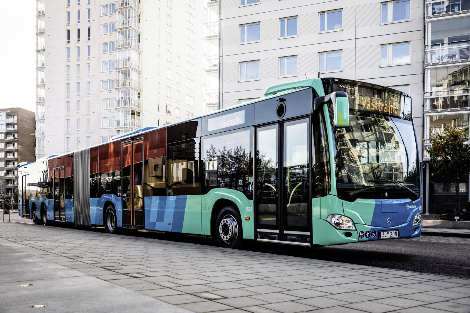 Négytengelyes Mercedes-Benz CapaCity csuklósok érkeznek Göteborgba