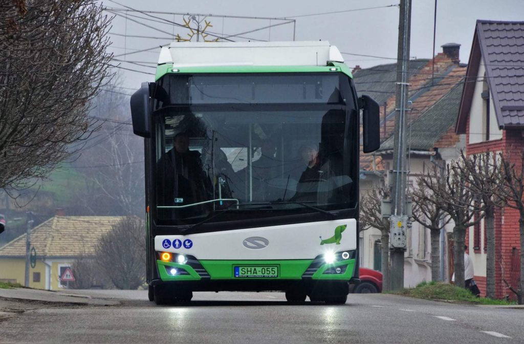 Búcsúzik Pakstól a Volánbusz
