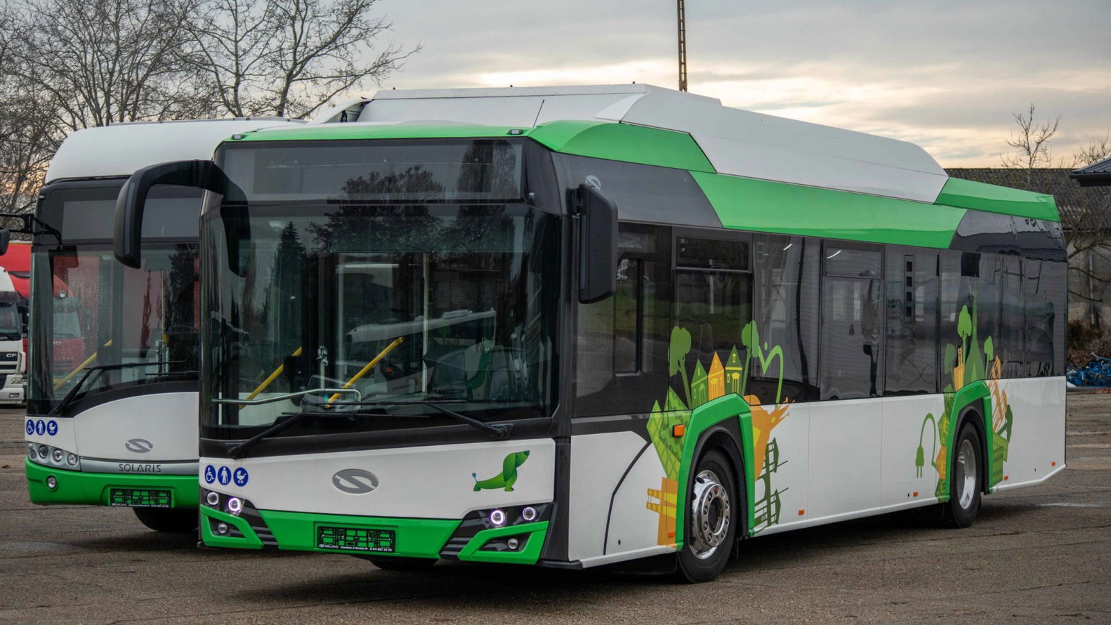 Munkába álltak Paks elektromos autóbuszai