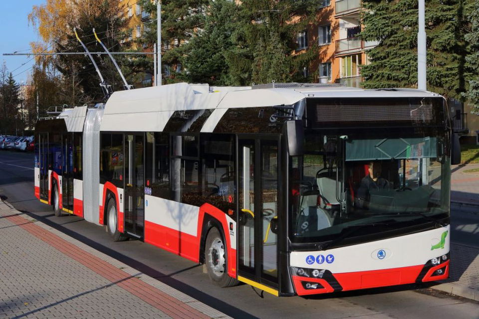 Jutányos áron kap Škoda 27 Tr trolibuszokat Brno