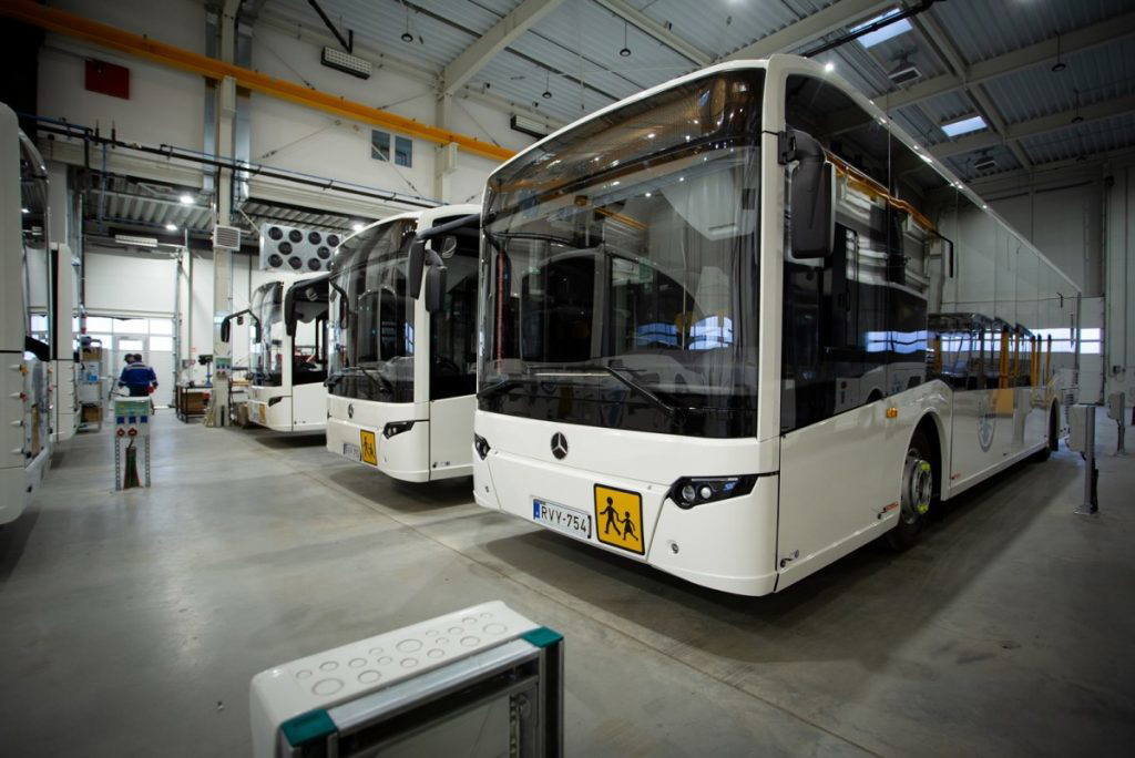Az ITK buszaival utazhatnak az Úszó Nemzet Programban részvevő gyermekek