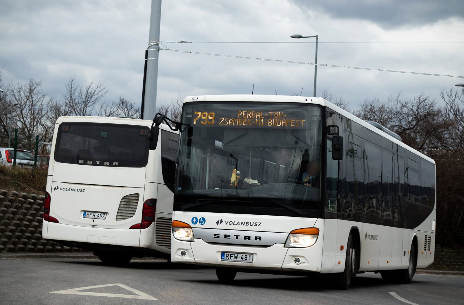 Újabb 3 megyében vezet be tanszünetes menetrendet a Volánbusz