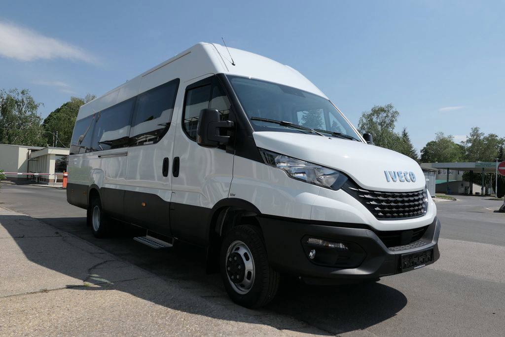 Idén adják át a Kapos Járműgyártó és Javító Zrt. kétszázadik minibuszát
