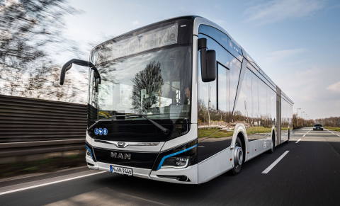 ACEA: 2020-ban is folytatódott az elektromos buszok térnyerése