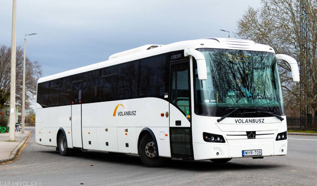 Normálpadlós elővárosi és helyközi buszokra írt ki tendert a Volánbusz