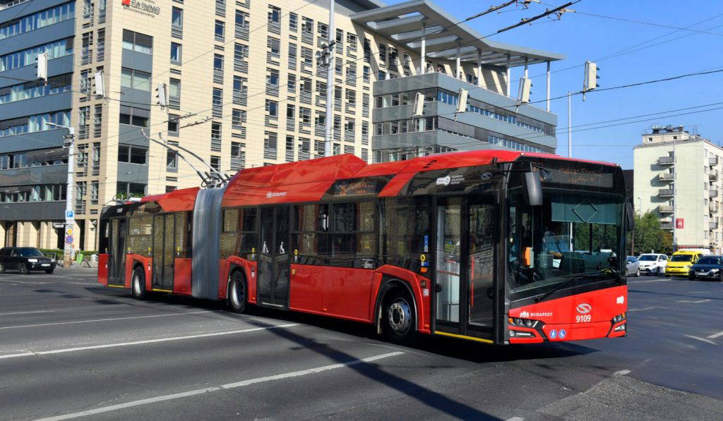 November 30-ig hívhatja le a BKK az opciós Solaris trolibuszokat