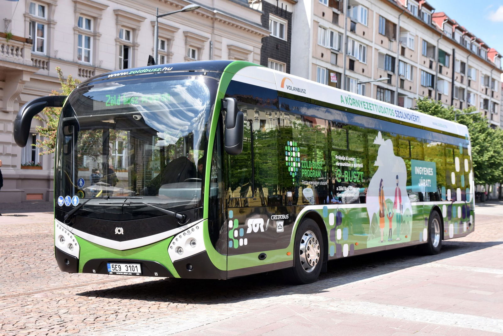 Június 20-ig elektromos SOR-t tesztel Szolnokon a Volánbusz