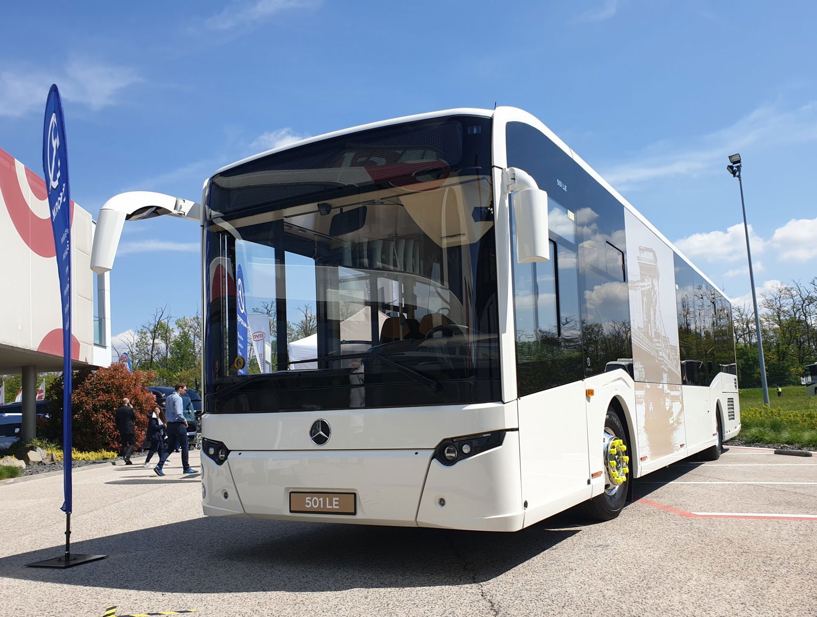 Akár már idén utazhatunk a Volánbusz első saját tulajdonú Reformjaival