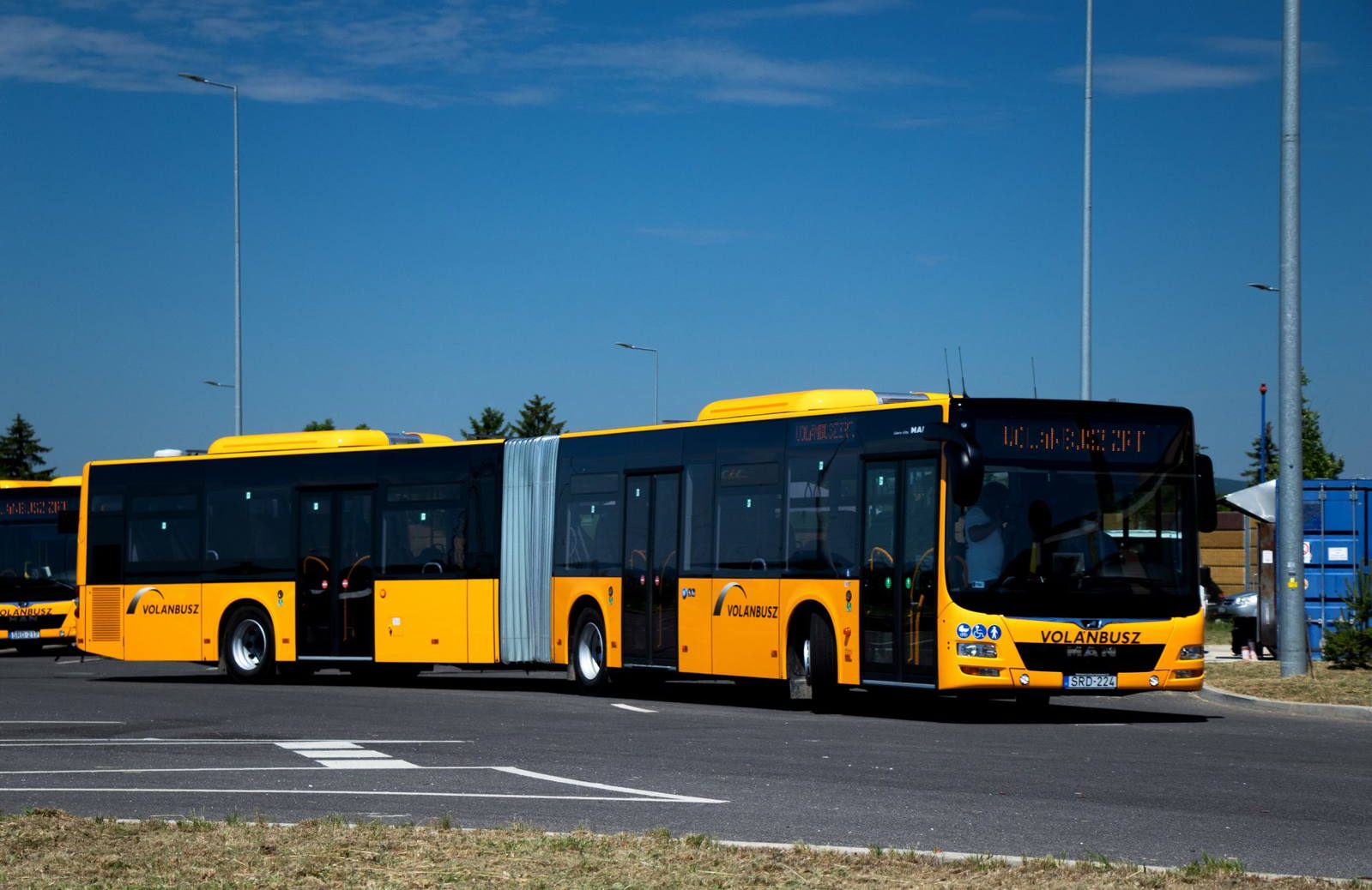 Megérkezett az összes MAN csuklós a Volánbuszhoz