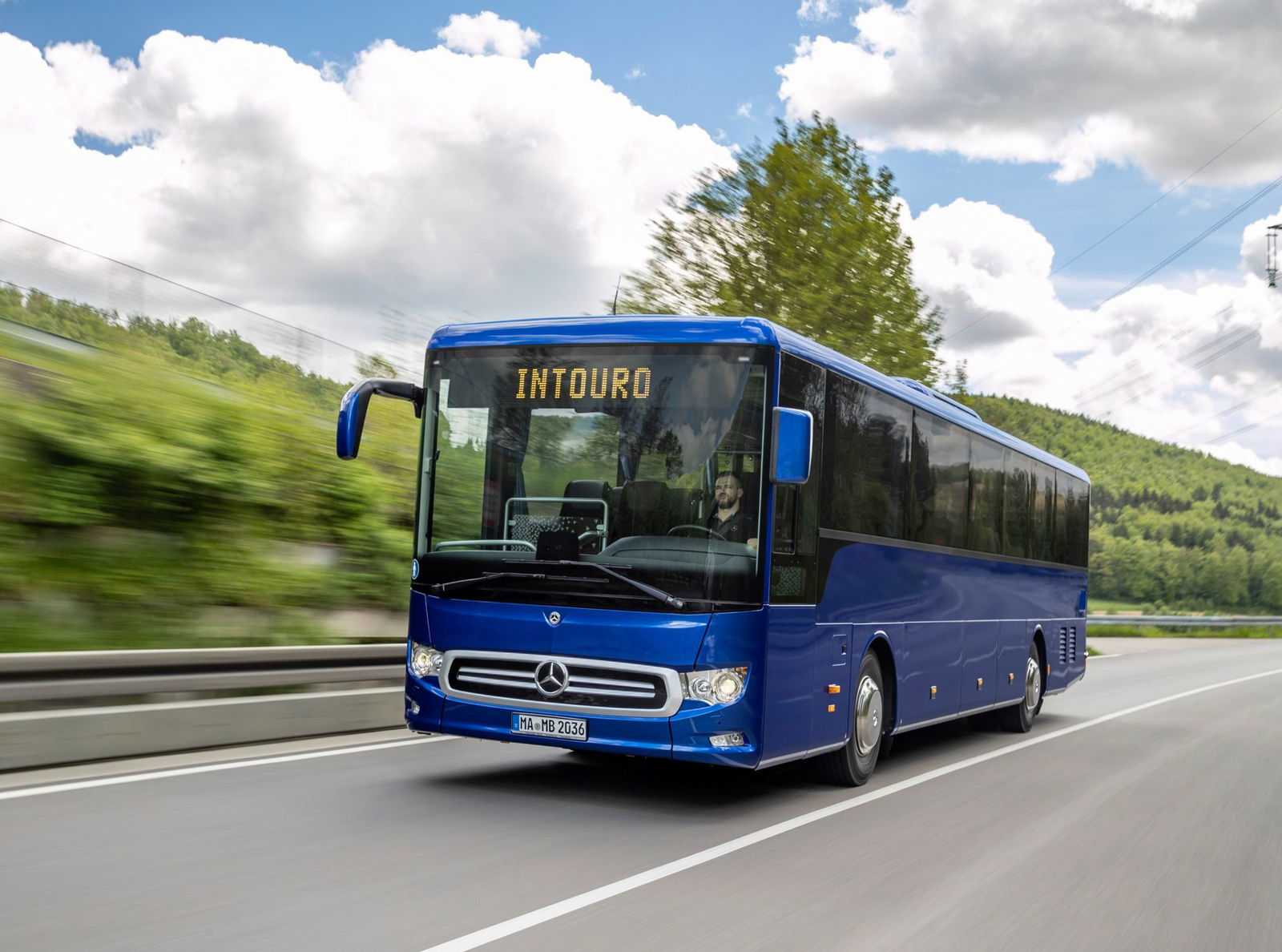 A Kravtex és az Omnibus Hungária nyerte a Volán Buszpark normálpadlós tenderét