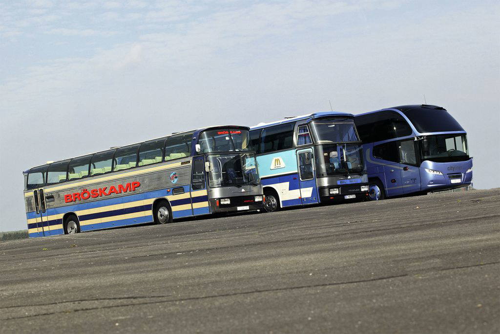 Jubileumi kiadással ünnepli 50. születésnapját a Neoplan Cityliner