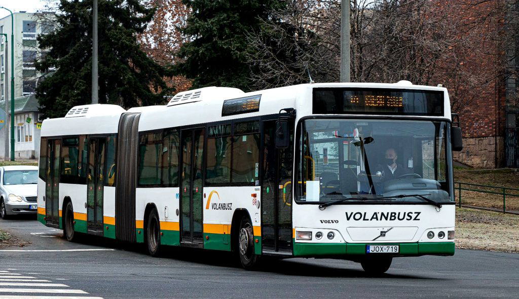 További egy évig a Volánbusz látja el Dunaújváros helyi személyszállítási feladatait