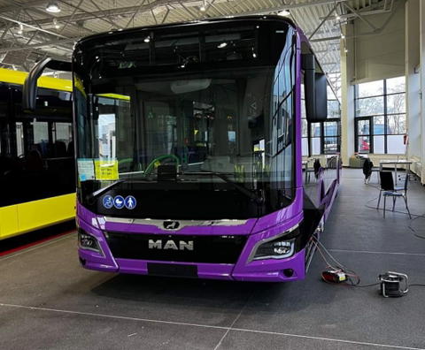 Hamarosan elkészül a V-Busz 42 darabos MAN Lion’s City flottája