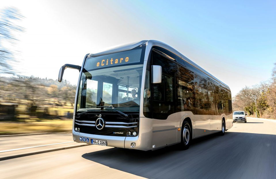 Mercedes-Benz eCitarót tesztel Pécsen a Tüke Busz