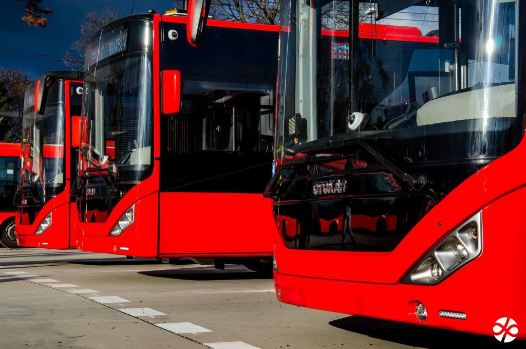 Megérkeztek Pozsony első Otokar Kent C csuklósbuszai