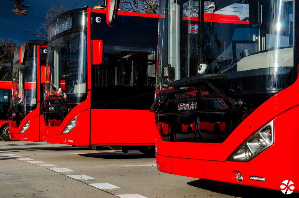 Megérkeztek Pozsony első Otokar Kent C csuklósbuszai