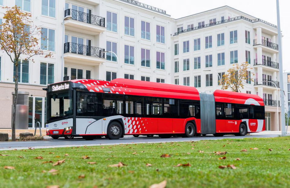 Rekordmegrendelés érkezett a Solaris elektromos csuklósára