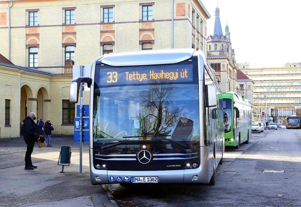Ismét elhasalt a nyolcdarabos pécsi e-busz pályázat