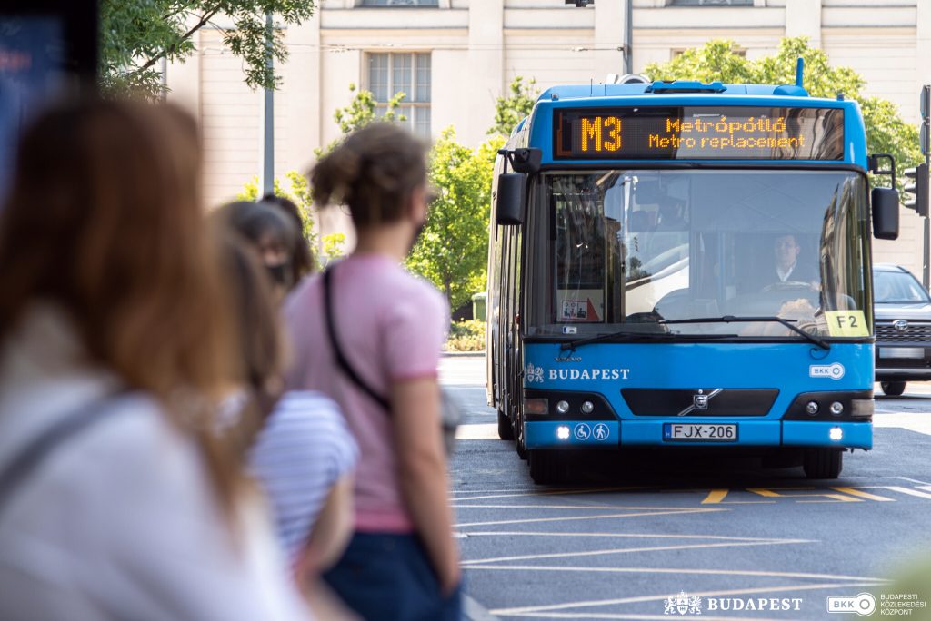 Hétfőtől az M3-as metró helyett pótlóbusz jár a Határ út és Kőbánya-Kispest között