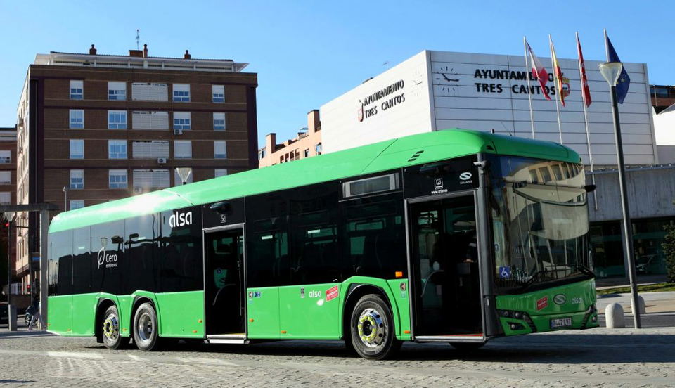 Háromtengelyes Solaris villanybuszt állított forgalomba az Alsa