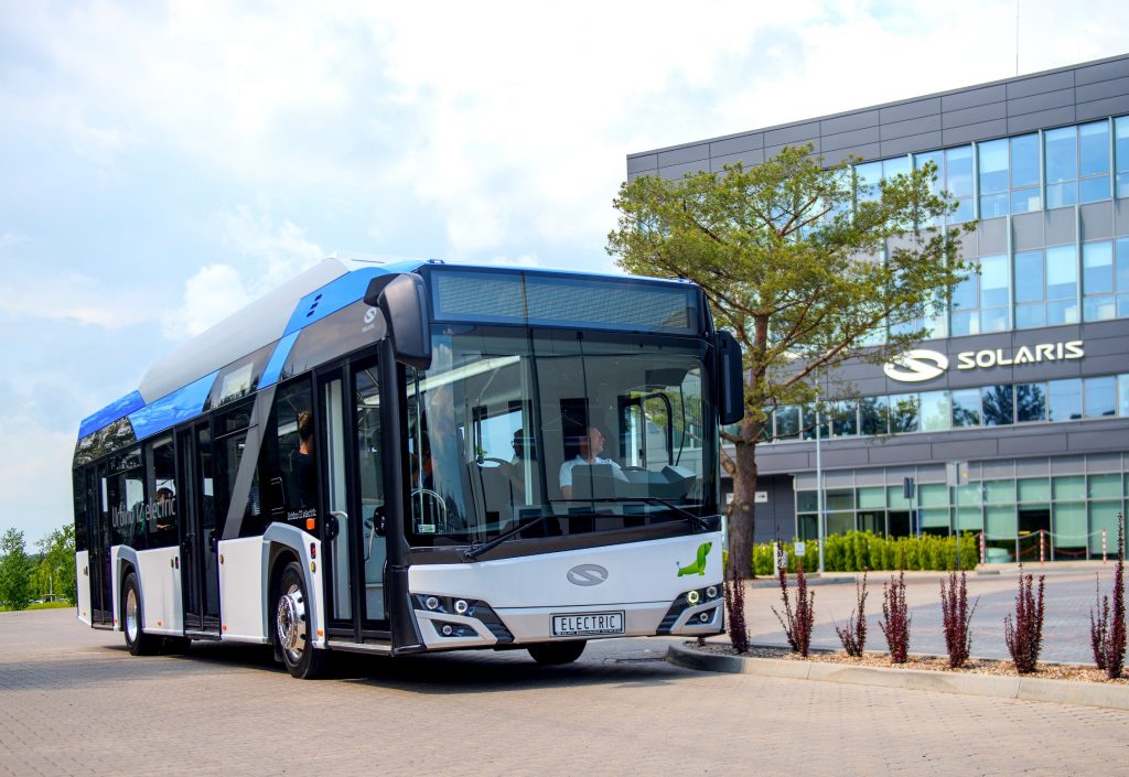 Tíz Solaris Urbino 12 Electricet vásárol Újvidék