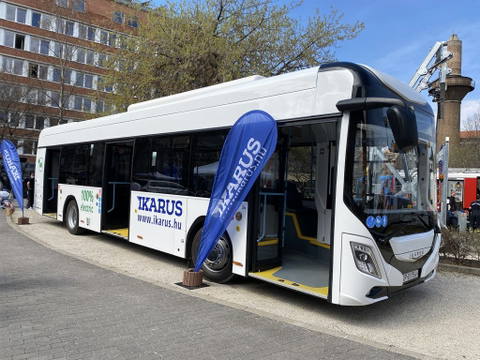 Szakmai nap a Műegyetemen, buszgyártói részvétellel