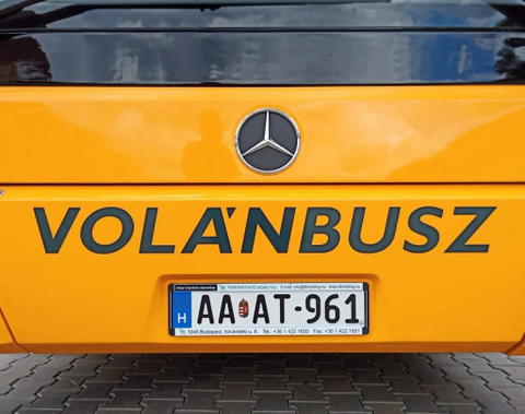 Felkerült az első új rendszám a Volánbusznál is
