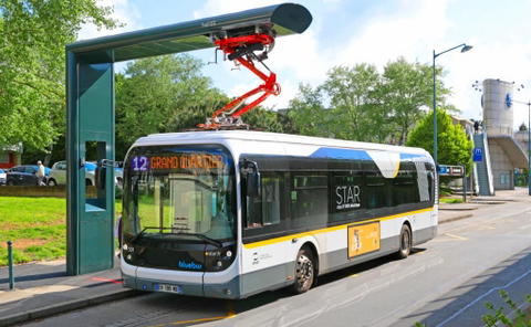 A Bolloré visszahívta a 2020 vége után gyártott, LMP akkupakkal szerelt villanybuszait