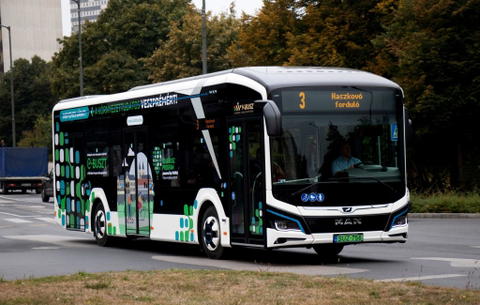 További 627 millió forintot csoportosít át a kormány a Zöld Busz Mintaprojektbe