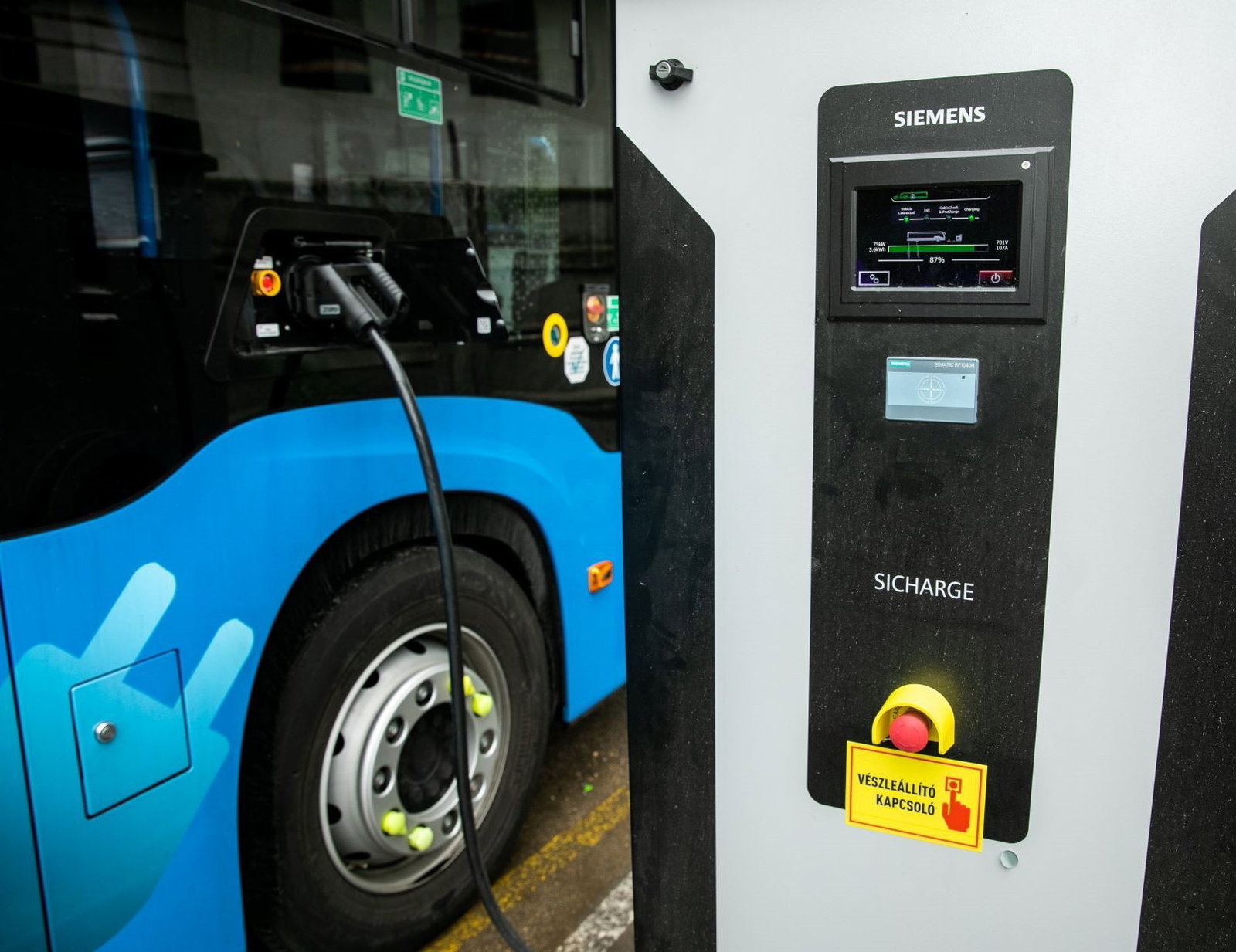 A Siemens szállította a Volánbusz eCitaro-flottájának töltő infrastruktúráját