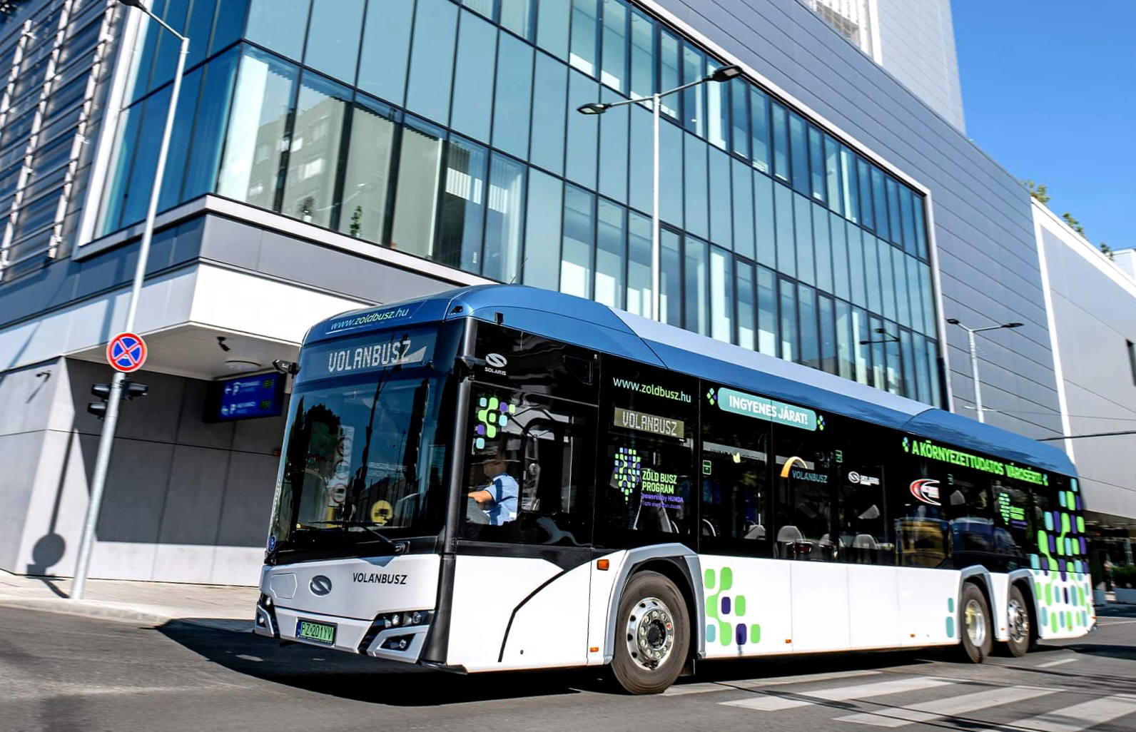 A TIM felfüggesztette a környezetbarát buszok beszerzését célzó 51 milliárdos pályázatát