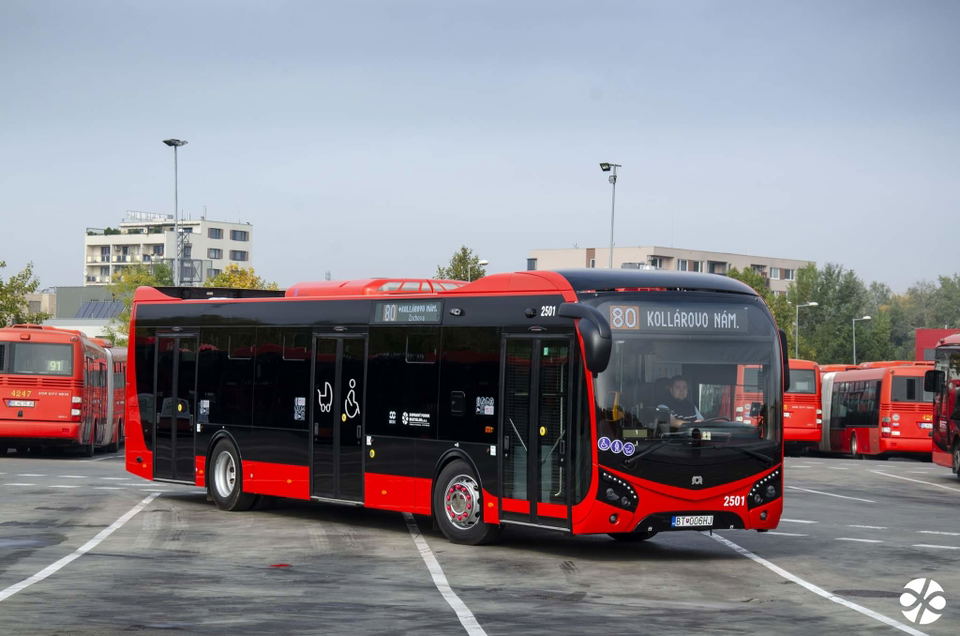 Újabb flottafrissítés Pozsonyban: 63 SOR NS 12 érkezik a szlovák fővárosba