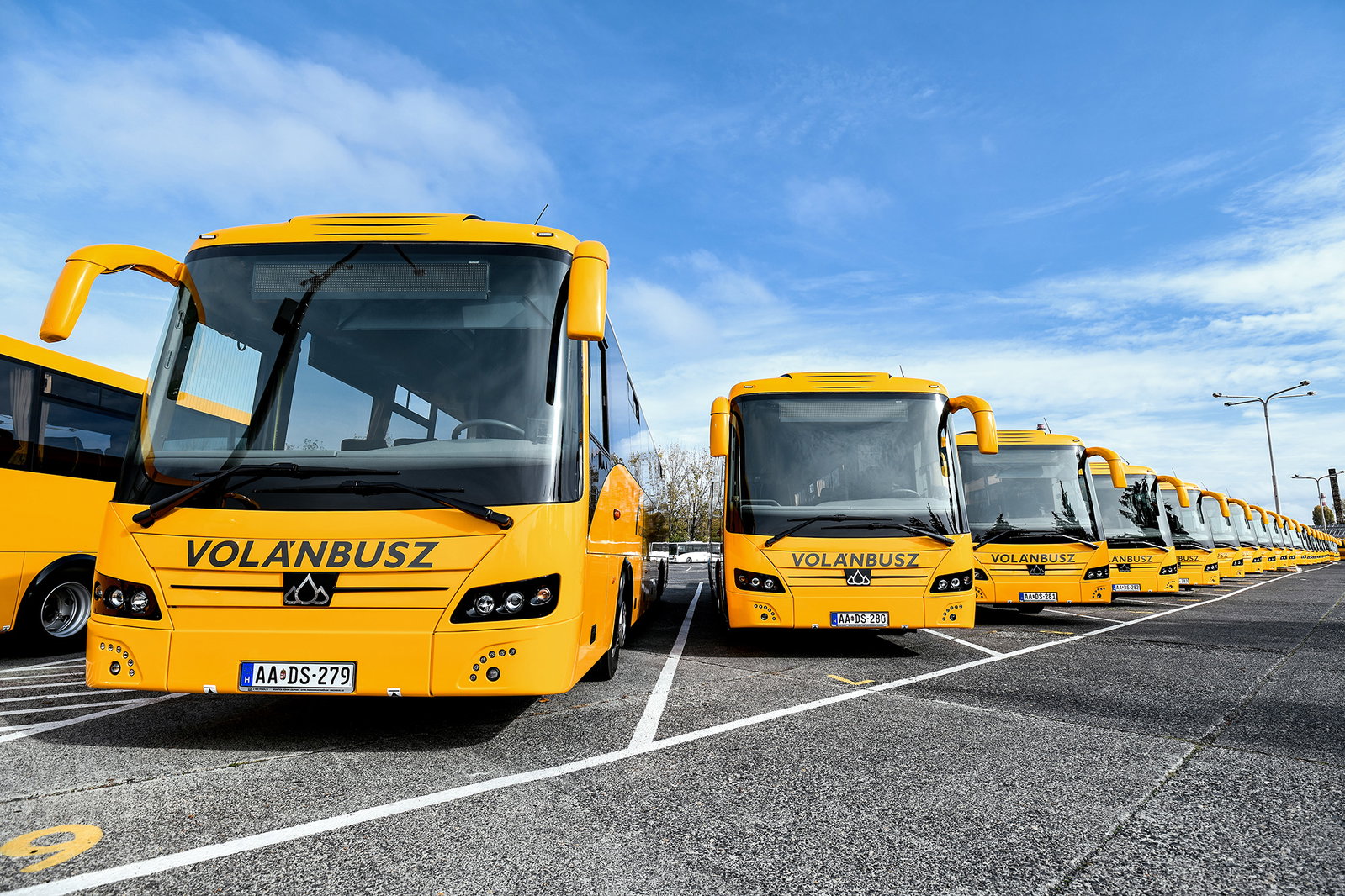 Száz Credobus érkezik idén ősszel a Volánbuszhoz