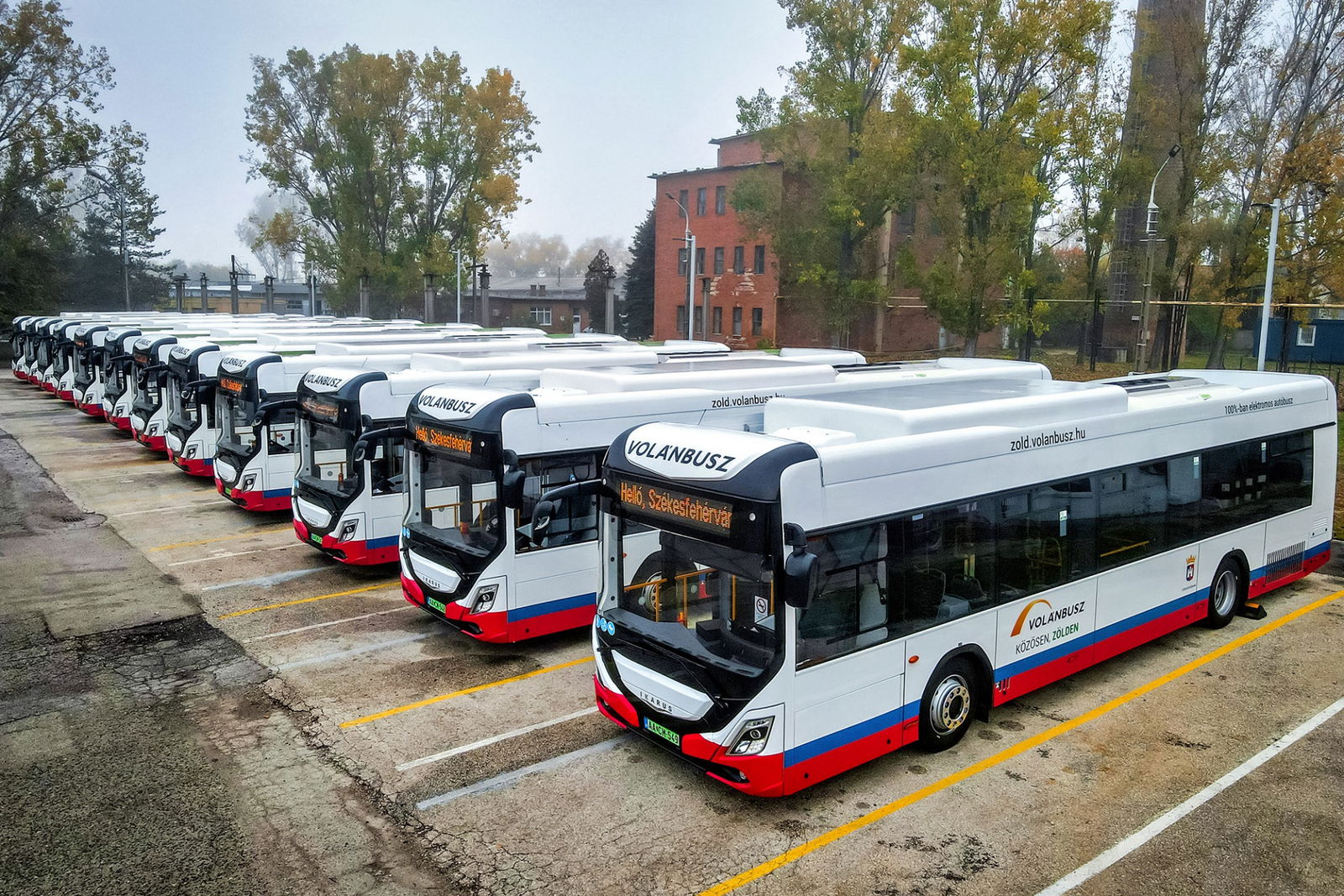 Teljes a székesfehérvári elektromos Ikarus 120e-flotta