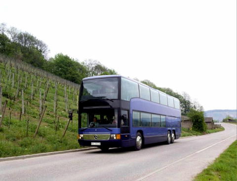 Mercedes-Benz O404 DD: égbetörő csillagos álmok