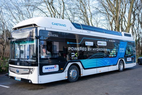 Az első magyar hidrogénbusz-beszerzésen dolgozik a kormányzat és a HUMDA