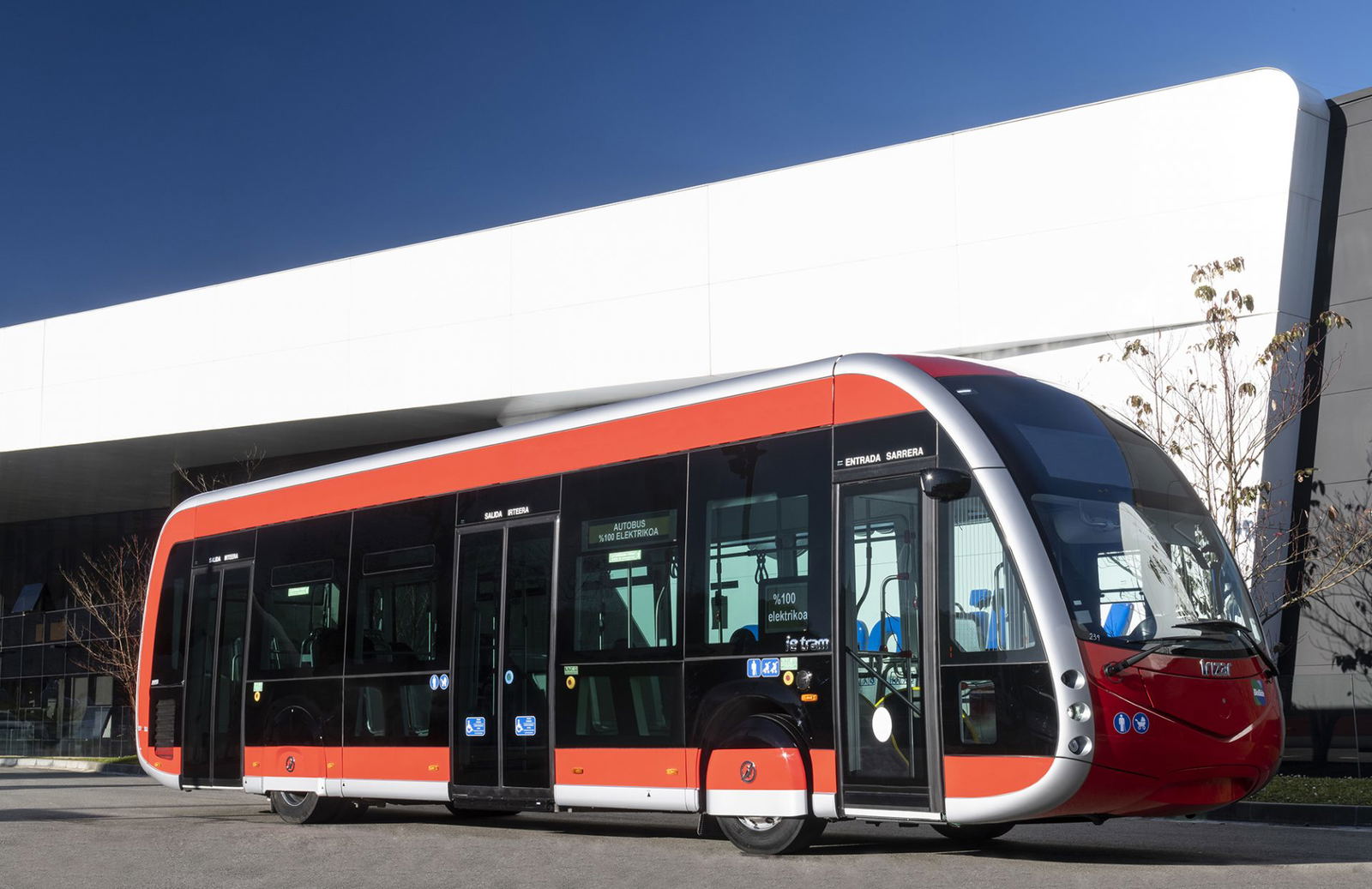 Hét darab Irizar ie tram szóló villanybuszt vásárol az EMT Fuenlabrada
